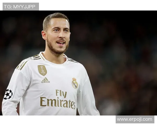 从队长到球星的蜕变之路：足球巨星的成长与突破