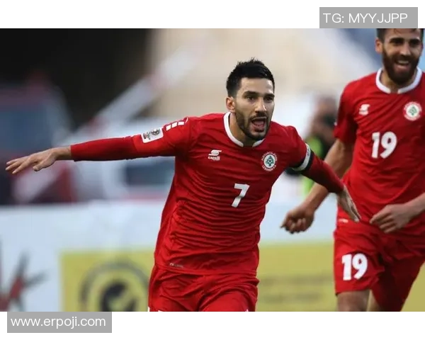 印度足球迷心中的男足球星崇拜与追捧之情浅析