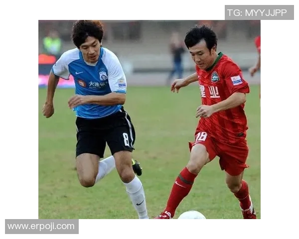 实德足球明星回顾与影响力分析：从球场到社会的多维度贡献